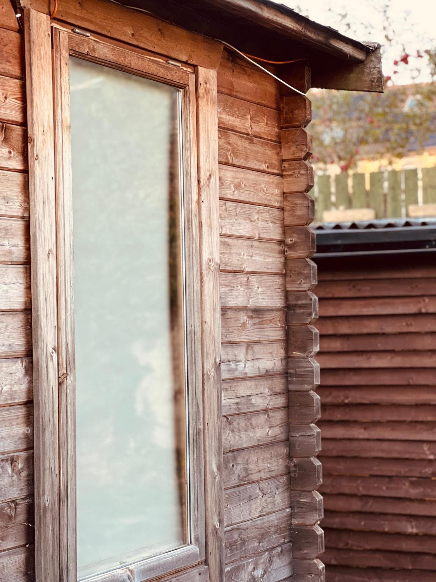 The Cabin Bradford-On-Avon Exterior photo